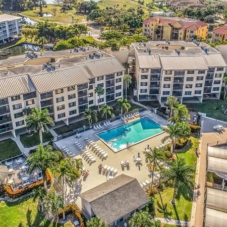 Ocean Breeze & Santa Maria Condos フォートマイヤーズビーチ エクステリア 写真