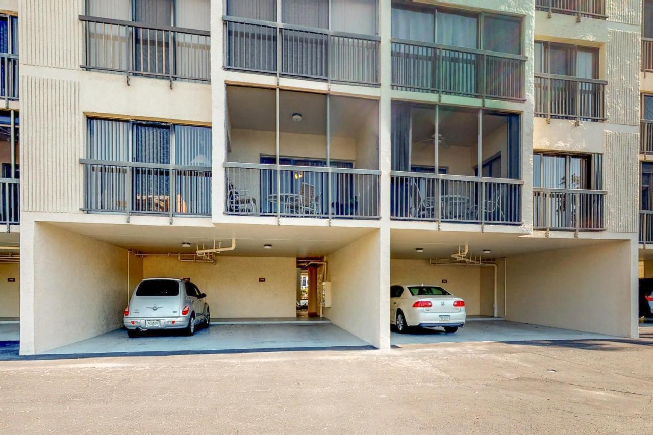 Ocean Breeze & Santa Maria Condos フォートマイヤーズビーチ エクステリア 写真